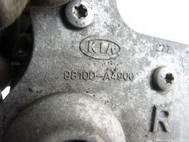 KIA Carens III Tringlerie et moteur d'essuie-glace avant 