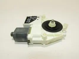 Fiat 500X Front door window regulator motor 