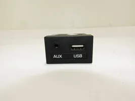 Hyundai ix20 Connettore plug in AUX 