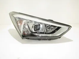 Hyundai Santa Fe Lampa przednia 