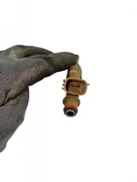 Toyota Auris 150 Fuel injector 