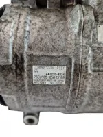 Mercedes-Benz C W203 Compressore aria condizionata (A/C) (pompa) 