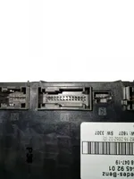 Mercedes-Benz CLS C219 Fuse module 