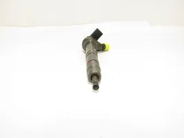 Volkswagen Golf VI Fuel injector 