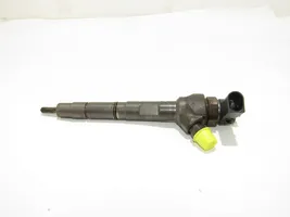 Volkswagen Golf VI Fuel injector 