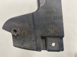 Audi A4 S4 B7 8E 8H Staffa di rinforzo montaggio del paraurti anteriore 8E0807204B