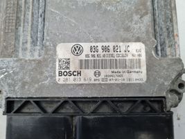 Skoda Octavia Mk2 (1Z) Sterownik / Moduł ECU 03G906021JC