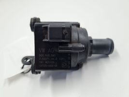 Volkswagen Jetta VI Pompa elettrica dell’acqua/del refrigerante ausiliaria 5C0122063E