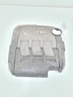 Volkswagen Polo V 6R Variklio dangtis (apdaila) 03P103925