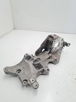 Volkswagen Jetta VI Mocowanie alternatora 03L903143Q