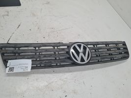 Volkswagen PASSAT B5 Front bumper upper radiator grill 3B0853653C