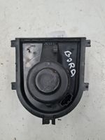 Volkswagen Golf IV Soplador/ventilador calefacción 657880E