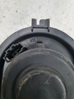 Volkswagen Golf IV Heater fan/blower 657880E