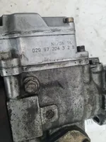 Volkswagen PASSAT B4 Polttoaineen ruiskutuksen suurpainepumppu 028130100H