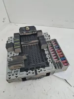 Volvo S80 Module de fusibles 8676286