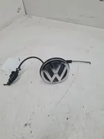 Volkswagen Golf IV Takaluukun/tavaratilan luukun ulkokahva 1J5827459