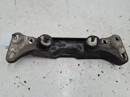 BMW 5 E39 Supporto di montaggio scatola del cambio 2231