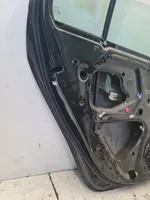 Toyota Yaris Задняя дверь 