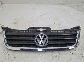 Volkswagen Touran I Rejilla delantera 