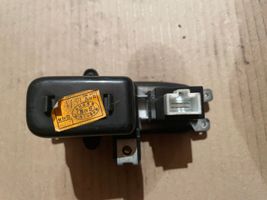 Hyundai H-1, Starex, Satellite Câble adaptateur AUX 932804H100