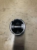 Iveco Daily 35 - 40.10 Piston 500054560