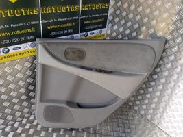 Nissan Almera Tino Takaoven verhoilu 82900BU111