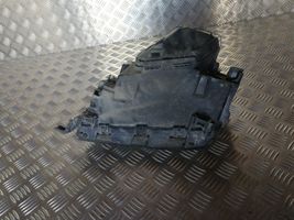 Audi A6 S6 C4 4A Lampa przednia 14050602RE