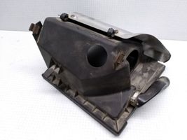 Volkswagen PASSAT B5.5 Coperchio scatola del filtro dell’aria 3B0133837