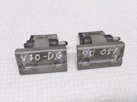 Volvo V70 Rear door hinge set 