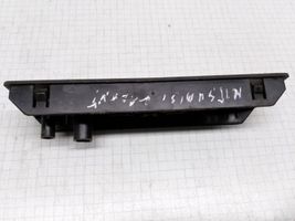 Mitsubishi Galant Altra parte interiore MR250558