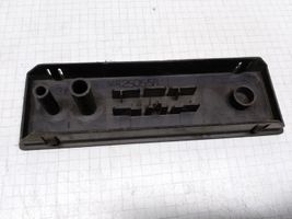 Mitsubishi Galant Altra parte interiore MR250558