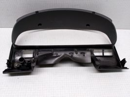 Nissan Maxima Cornice cruscotto 682402Y900G9235552100PG05