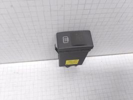 Audi A4 S4 B5 8D Interruptor de la calefacción de la luna/parabrisas 4D0941503B