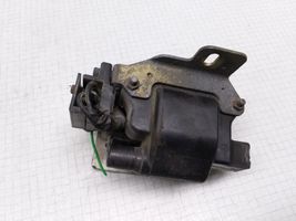 Audi 100 S4 C4 Bobina di accensione ad alta tensione 443905105C