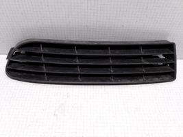 Audi A6 S6 C4 4A Grille inférieure de pare-chocs avant 4A0807345J