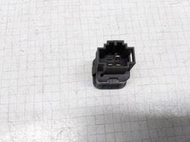 Audi A8 S8 D2 4D Alarm switch 8L0962109