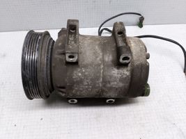 Audi A6 S6 C4 4A Ilmastointilaitteen kompressorin pumppu (A/C) 4A0260805AH