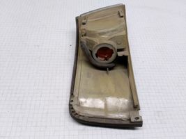 Mazda 626 Indicatore di direzione anteriore 21061272L