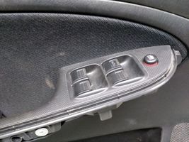 Honda Civic Rivestimento del pannello della portiera anteriore 
