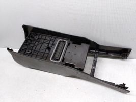 Mercedes-Benz E W210 Console centrale E9300411