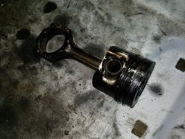 Audi A4 S4 B6 8E 8H Piston 