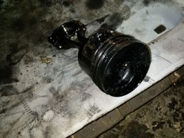 Audi A4 S4 B6 8E 8H Piston 