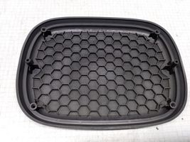 Nissan Primera Grille de garniture d’enceinte pour tablette arrière 281742F00