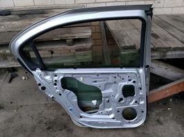 Nissan Maxima Drzwi tylne 