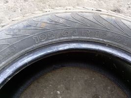 Volkswagen Golf III R15 summer tire NOKIAN