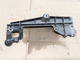 Volkswagen Golf V EGR-venttiilin/lauhduttimen kiinnike 03G131159