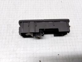 Opel Vectra C Rear door window switch trim 24437646