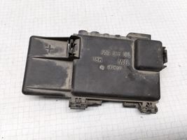 Volkswagen Bora Saugiklių blokas 1J0937549