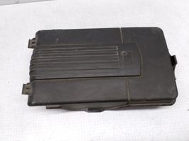 Volkswagen Golf V Coperchio/tappo della scatola vassoio della batteria 1K0915443A