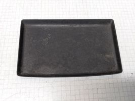 Volkswagen Polo Panelės stalčiuko/lentinėlės paklotėlis 6Q0858168